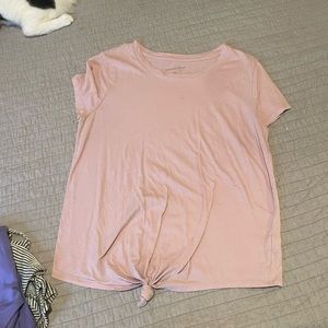Universal Thread t-shirt